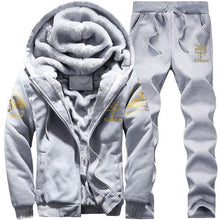 Load image into Gallery viewer, Winter Thick Men Sports Suit Tracksuit Hooded Sportswear Zipper
