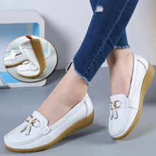 Load image into Gallery viewer, Women Flats Ballet Shoes Cut Out Leather Breathable
