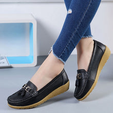 Load image into Gallery viewer, Women Flats Ballet Shoes Cut Out Leather Breathable
