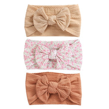 Load image into Gallery viewer, 3Pcs/Lot Cable Knit Baby Headbands For Children Elastic Baby Girl
