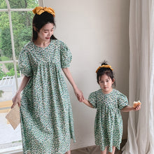 Load image into Gallery viewer, Floral Mother Daughter Dresses
